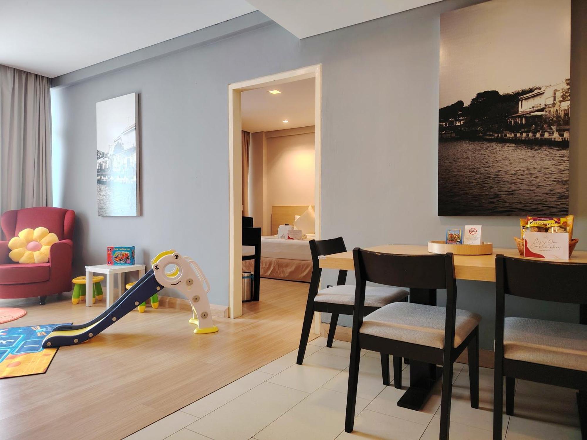 Asia Melaka Hotel Managed By The Straits Hotel & Suites מראה חיצוני תמונה