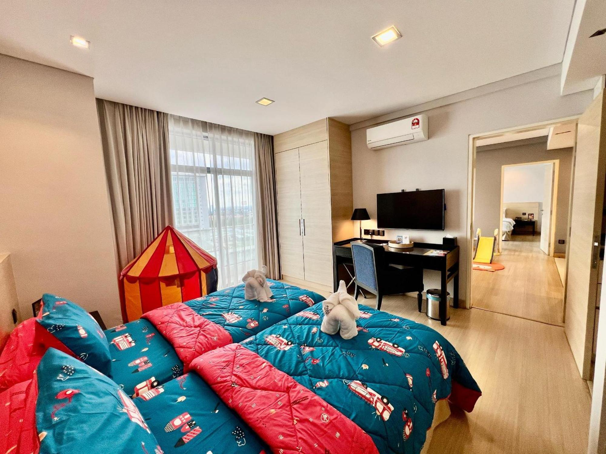 Asia Melaka Hotel Managed By The Straits Hotel & Suites מראה חיצוני תמונה